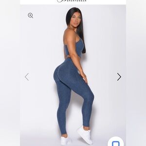 Bombshell sports wear uplift leggings